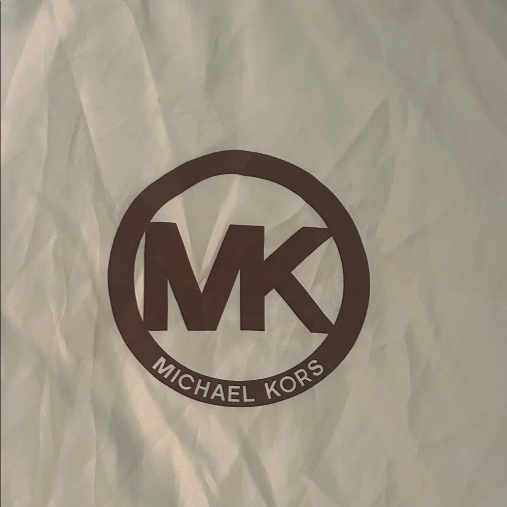 Michael Kors cream dust bag with brown MK logo - Picture 3 of 4
